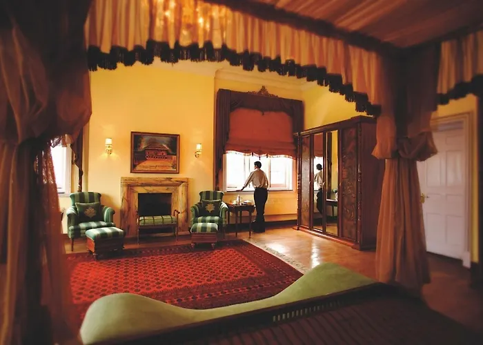 The Lalit Grand Palace Srinagar